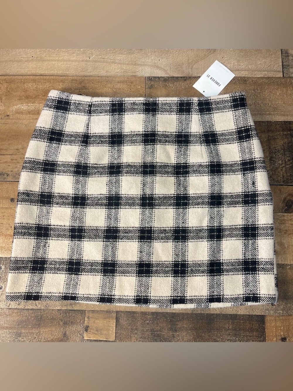 Forever 21 Plaid Mini Skirt Large- NWT